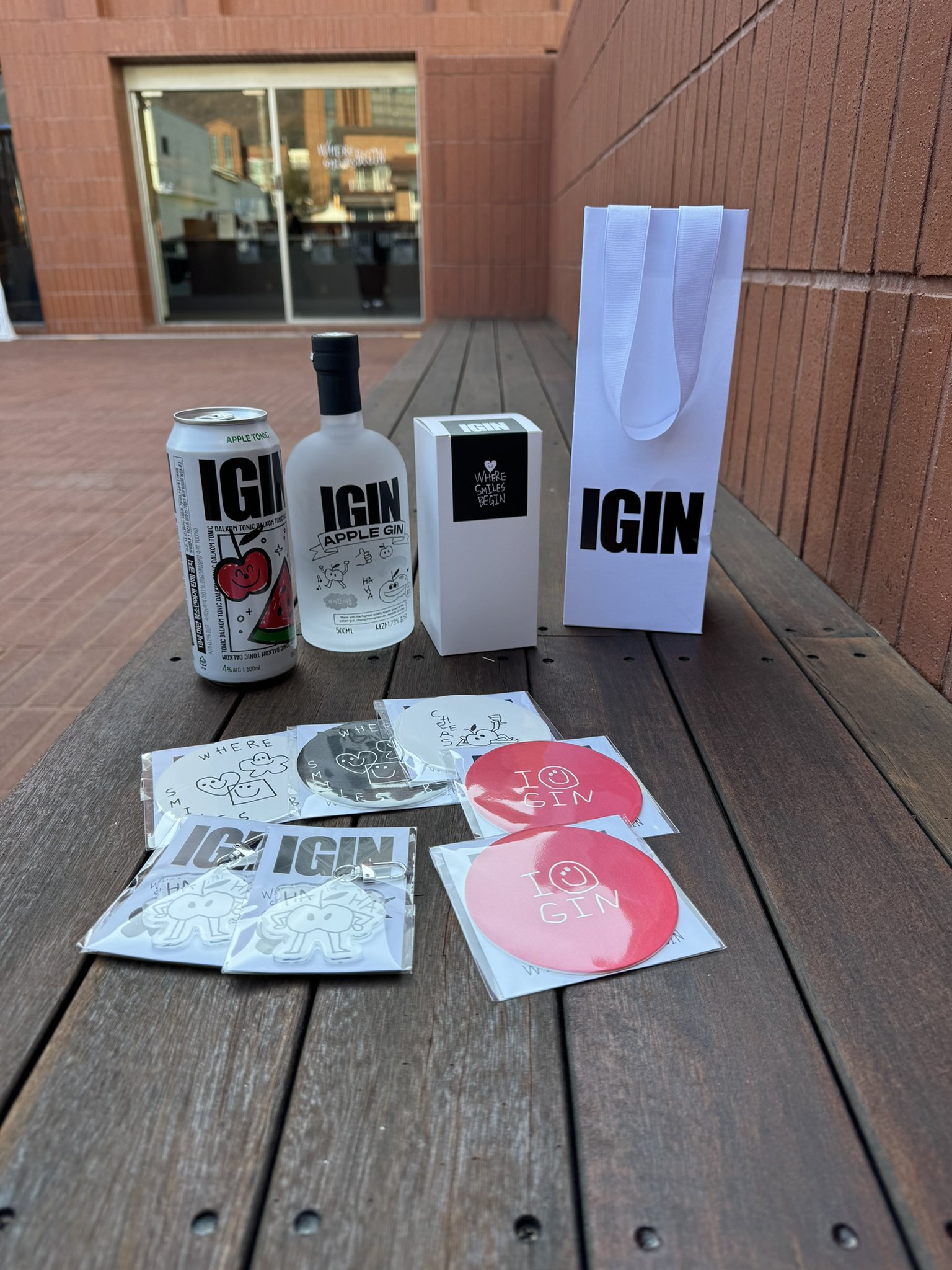 防弾少年団(BTS) - 新品未使用 IGIN ジニスランプ グラス