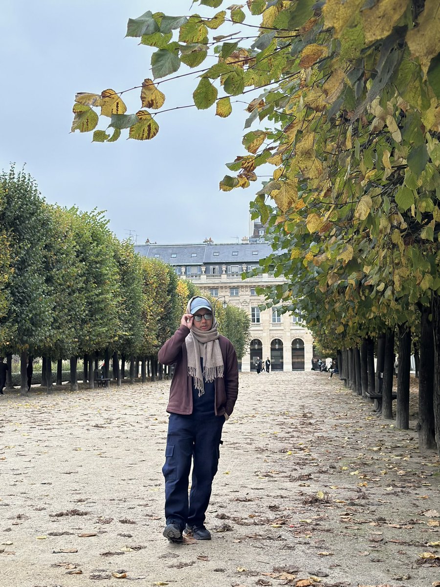 roy_wanders's tweet photo. Bonjour, Paris! https://t.co/cGGxmFZab8