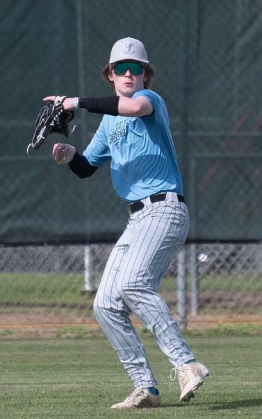 We would like to officially welcome Jack Barss (<a href="/jack_barss/">Jack Barss</a>) to the Centralia College baseball family!

Jack is an OF from Lake Oswego, OR who attends Lakeridge HS. A player with an impressive set of tools, we are excited to see him in a Blazer uniform! 

#BlazeYourTrail