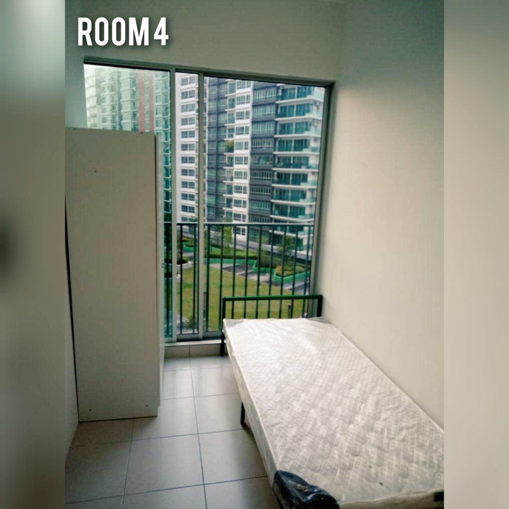 RuseiRealty's tweet photo. Bilik sewa lelaki muslim @ The Zizz Damansara Damai facing pool. 
Deposit 1 bulan sahaja
Sewa termasuk utility bills max RM100
Monthly RM450
Tenancy agreement RM150 (Legal fees + Stamping) https://t.co/8kbgbBQTtn