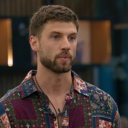 EmilianoWybert's tweet photo. DE QUÉ LADO ESTÁS??

🔄 #Ulises
❤️ #Tato

#GranHermano https://t.co/KF25LqzYF3