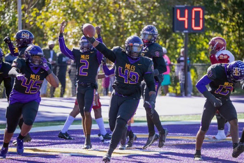 AGTG I’m very blessed to receive an ⭕️ffer from Miles College!🙏🏾🙏🏾 <a href="/CoachWatson14/">Ronnie Watson</a> <a href="/CoachJonesWR/">Walter Jones III</a> <a href="/CoachGossettSam/">Sam Gossett</a> <a href="/trlong02/">Ty Long</a> <a href="/FentressKicking/">Fentress Kicking</a> <a href="/SenatorsFB/">Senator Football</a>
 <a href="/commit2HBCU/">SHOWCASE HBCU</a> <a href="/D2HBCUFOOTBALL/">D2 Football Guy</a> <a href="/HBCUSports1/">HBCU Premier Sports & More</a> <a href="/RecruitsAlabama/">Alabama Recruits</a> <a href="/ExpoRecruits/">Expo Recruits</a> <a href="/GoldenBearsofMC/">Miles Golden Bears</a> <a href="/977ESPN/">97.7 ESPN The Zone</a> <a href="/KohlsKicking/">Kohl's Kicking Camps</a> <a href="/BamaPrepsFB/">BamaPreps</a>