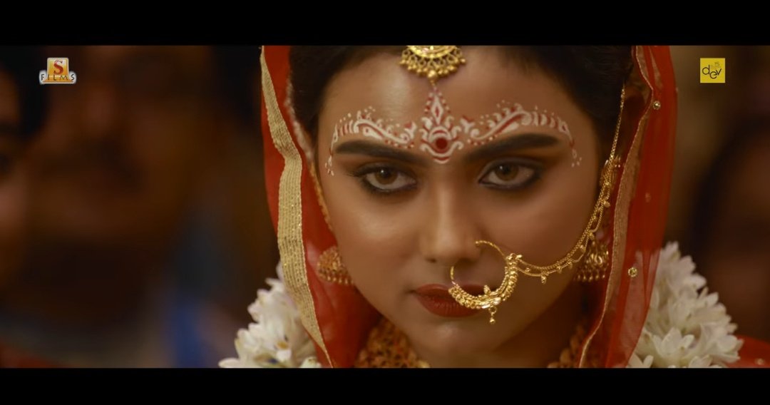 Mohona_Dev's tweet image. Really can't believe it's a Bengali movie.Such a story in Bengali movie. Story based on Rural life but no one knows what is going to happen. Now just waiting for the BLAST DAY 20th December🔥
@idevadhikari @devpl_official #Khadaan #KhadaanTrailer #Dev46