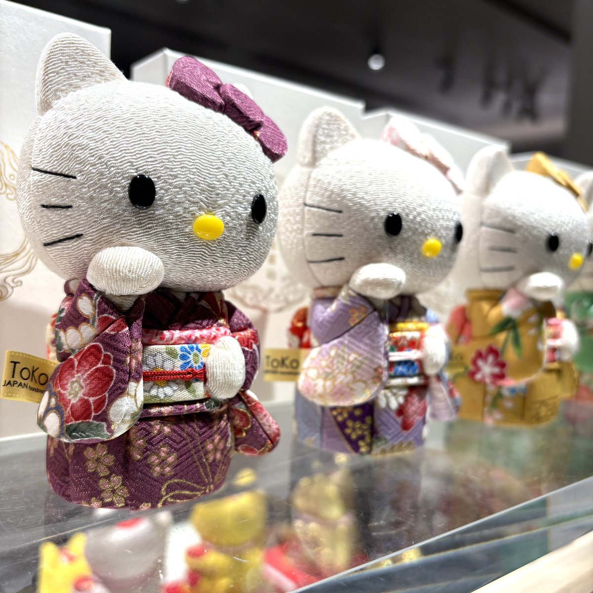 hello kitty 招き猫 plush ハローキティ 特大 招き猫 ぬいぐるみ