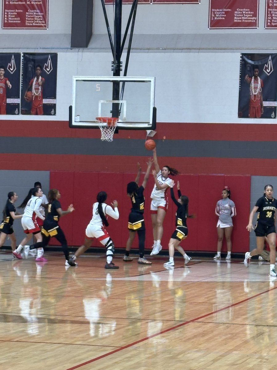 Tonight, Rockets demonstrated their talents all throughout campus. From mariachi, orchestra, Jingle at the J, and girls basketball. Rockets did an amazing job tonight! #RocketPride 🚀