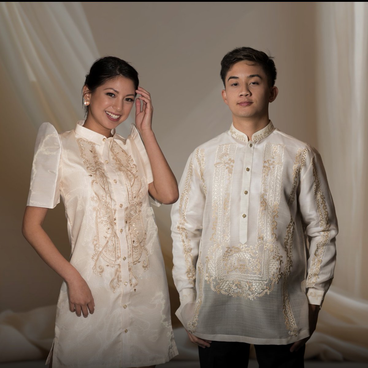 barongsrus's tweet photo. A perfect pair for couples, in beige for that timeless, classy look. Our #MestizaBarongDress #5861 for her and #RayaBarongTagalog 4014 for him — together, they create the ultimate stylish duo for any special occasion.
Start your #BarongsRUs experience!
 https://t.co/7QWUzY2aMu https://t.co/0Myehau1MR