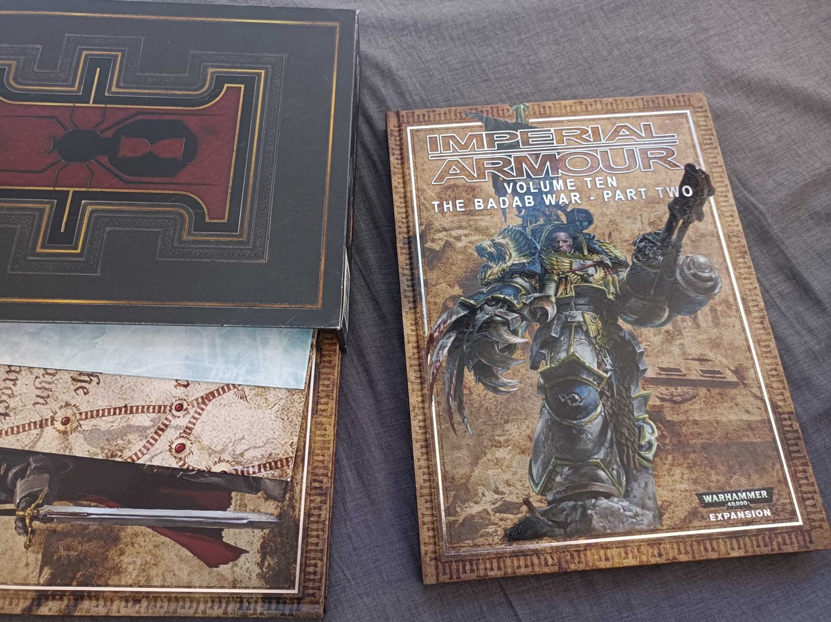 bubu12013's tweet photo. Today's reading! Found this as the complete boxed set on ebay not too long ago. It was still fairly expensive but I've wanted these for a long time. Almost done with part 2. https://t.co/mOanUOgqaF