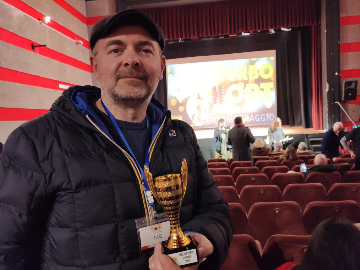 “Abulivia”, il corto pugliese, premiato al Viterbo Short Festival molfettalive.it/2024/12/18/abu… #molfetta