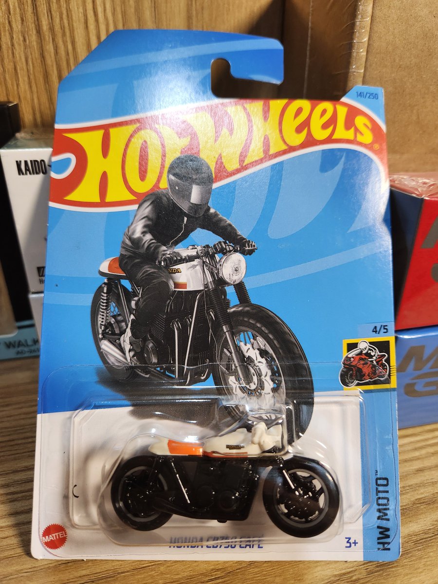 BattleUncle's tweet photo. Edisi Motoran
HotWheels Original
1 set (4 unit) 100k
*HW450F
*TRED SHREDDER
*HONDA CB750 CAFE
*DUCATTI DesertX
Harga satuan 30k
Kondisi : Mint
COD : Maju Bersama Swalayan - Ringroad Medan
Parkiran Luas dan Gratis https://t.co/ceuWoDwA76