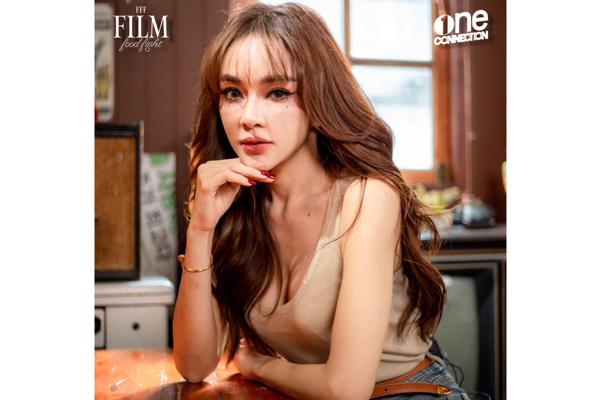 Oneconnection31's tweet photo. 🍴“ฟิล์ม - เป้ย” กับมื้ออาหารสุดแซ่บ รสจัดถึงใจ 😬 - FFF : Film Food Fight | Ep.3
📍อีหล่า อีสานกายะ @era_izaan
ใครยังไม่ได้ดู ไปดู ▶️ YouTube : One Connection
🔗https://t.co/A5a2g9tkZn
#FilmFoodFight
#ฟิล์มธนภัทร
#เป้ยปานวาด
#one31
#oneconnection https://t.co/606E3ZNi0q