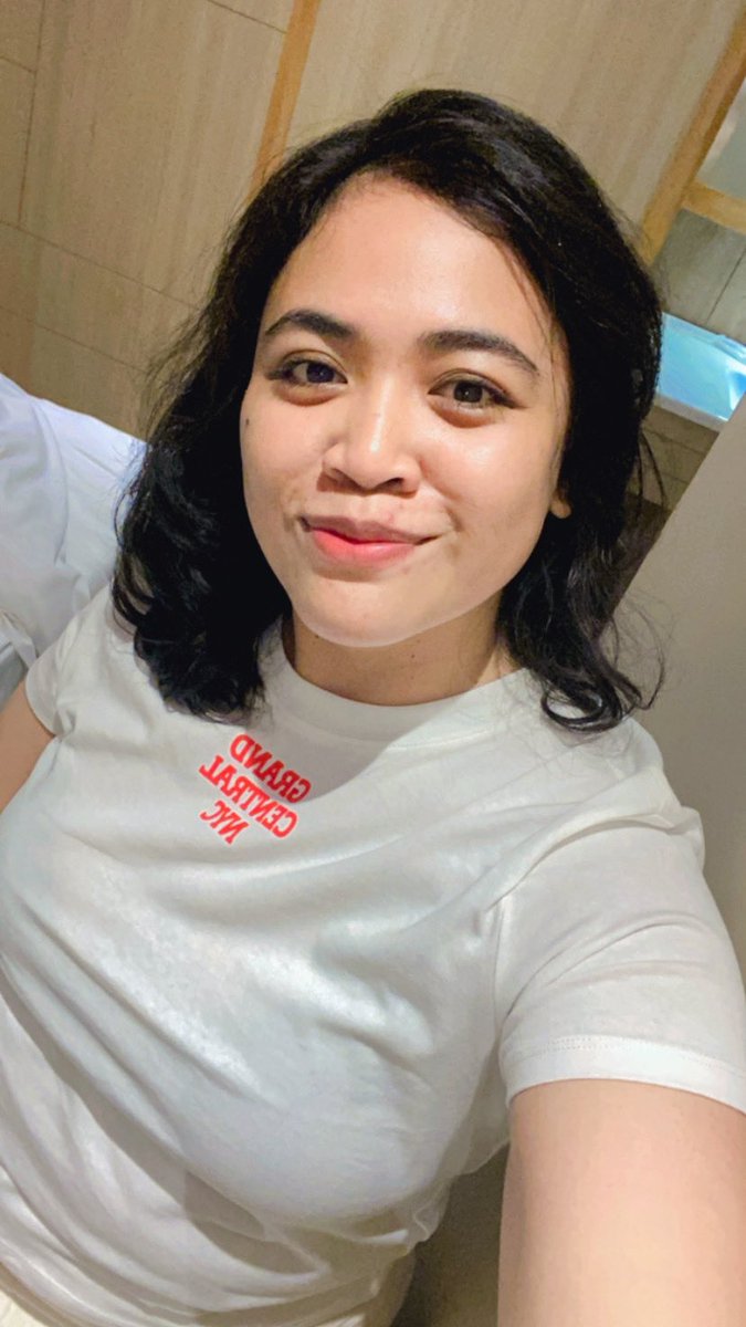 HarisNaimah's tweet image. Serving looks, one tweet at a time ✨ #SelfieMode #Confidence #TweetVibes