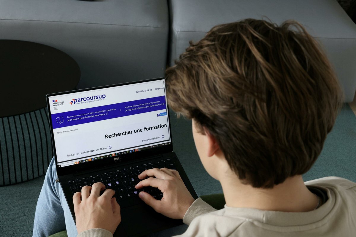 Le Parisien tweet media