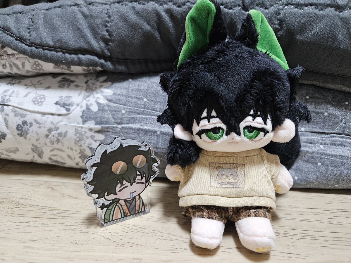 doll_ted's tweet photo. 배경 이��� 최선? https://t.co/nrVfiAVngX