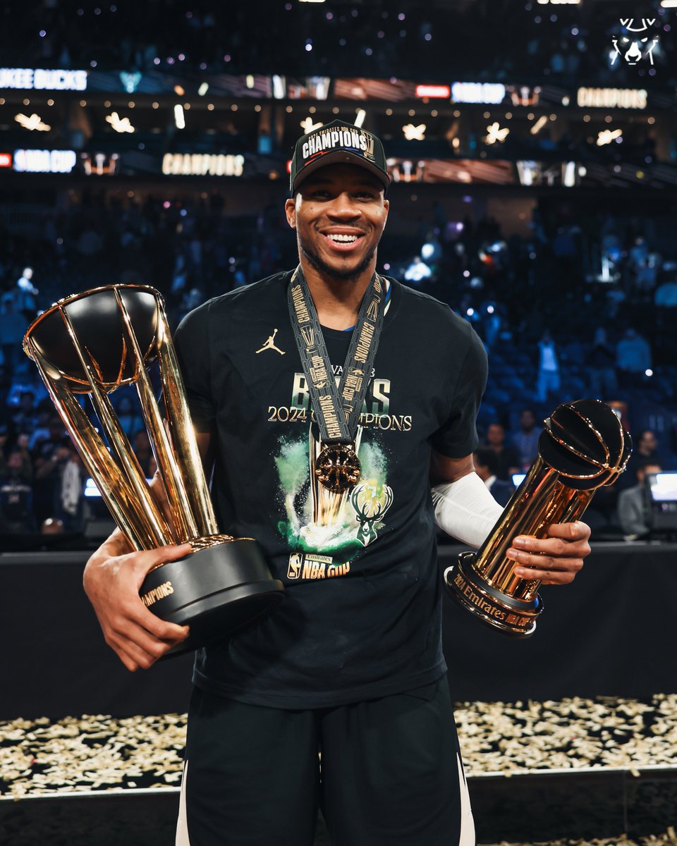 Bucks's tweet image. Make room on the mantel.