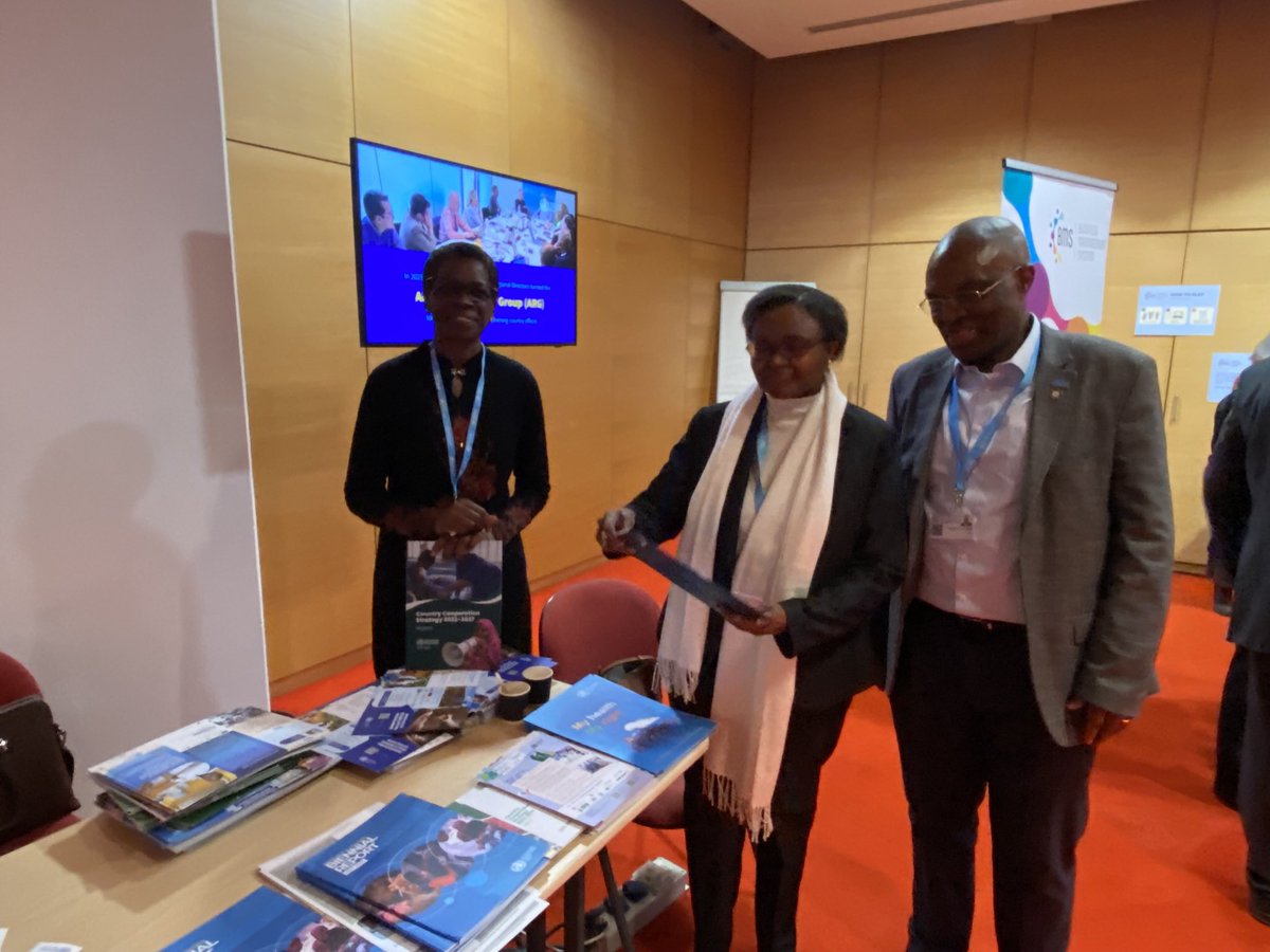 WMulombo's tweet photo. Appreciations to @nsallaba our @WHOAFRO #MCAT Coordinator for manning our booth during the marketplace and for entertaining the visitors who were impressed by the quality of our Country Cooperation Strategy IV and overall quality of @WHONigeria products https://t.co/HhGCnI548f