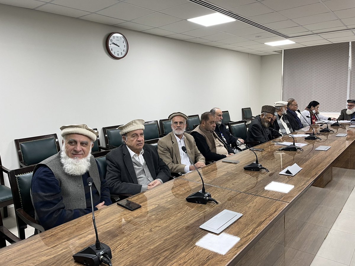 PIMCPeshawar's tweet photo. Today, the Curriculum Committee of Pak International Medical College, Peshawar, convened for an important meeting to discuss key academic and curriculum-related matters. https://t.co/Gd7OVA1SCl