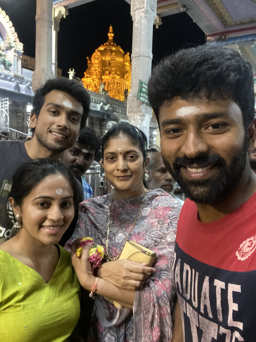 imKBRshanthnu's tweet image. 4yrs of #PaavaKadhaigal #Thangam ❤️
Looking back at our journey 
A thread …