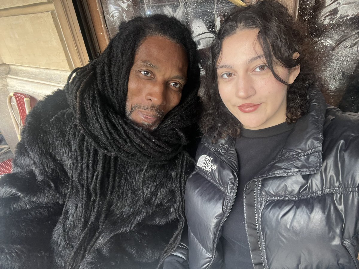 jtmfoort's tweet image. Ne perdez pas espoir j’ai retrouvé mon daron qui avait perdu sa connexion internet depuis 12 ans !