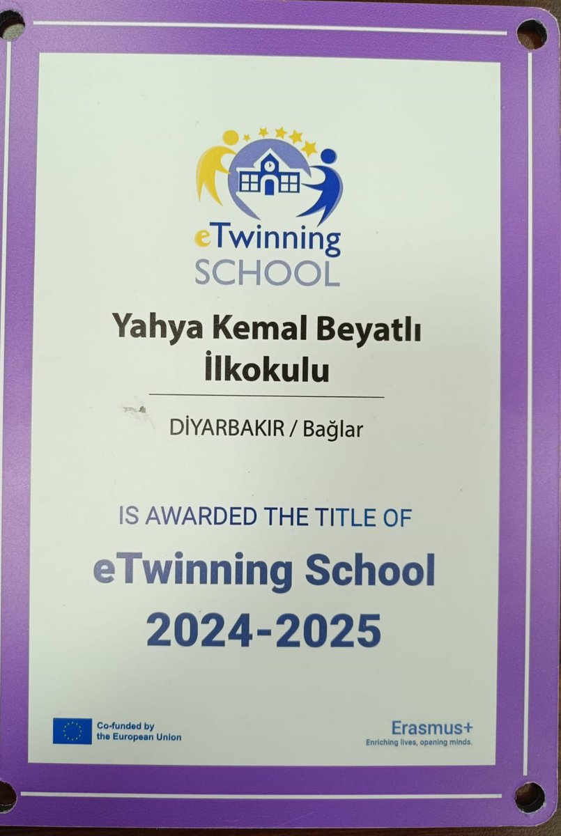 Yahya Kemal Beyatlı İlkokulu (@ilkokuluykb) on Twitter photo Okulumuz 2023 Ulusal Ve Avrupa Projeleri ile eTwinning Okulu Olmuştur.Emeği geçen öğretmen ve öğrencilerimize teşekkür ederiz.<a href="/Murat4Kucukali/">Murat Küçükali</a> <a href="/Diyarbakirmem/">Diyarbakır İl Millî Eğitim Müdürlüğü</a> <a href="/BaglarMEM21/">Bağlar İlçe Milli Eğitim Müdürlüğü</a> <a href="/diyarbakirarge/">Diyarbakır MEM AR-GE</a> Okulumuz 2023 Ulusal Ve Avrupa Projeleri ile eTwinning Okulu Olmuştur.Emeği geçen öğretmen ve öğrencilerimize teşekkür ederiz.<a href="/Murat4Kucukali/">Murat Küçükali</a> <a href="/Diyarbakirmem/">Diyarbakır İl Millî Eğitim Müdürlüğü</a> <a href="/BaglarMEM21/">Bağlar İlçe Milli Eğitim Müdürlüğü</a> <a href="/diyarbakirarge/">Diyarbakır MEM AR-GE</a>