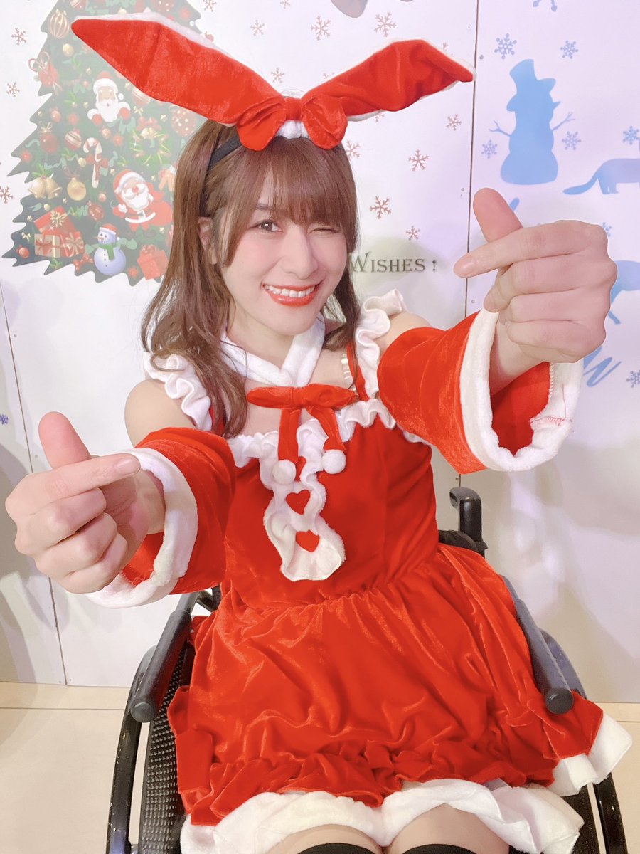 いいね押すとトナカイ出るらしいよ🫎 #HAPPYHOLIDAYS