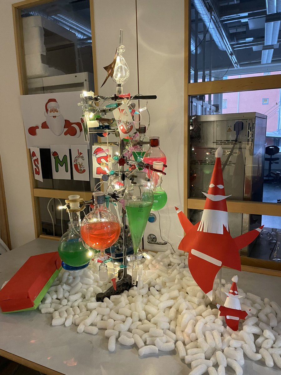The Ott Laboratory (@ottlaboratory) on Twitter photo Shining as bright as every year, the <a href="/smc_uppsala/">SMC Program</a> chemisTree <a href="/chem_angstrom/">Department of Chemistry - Ångström</a> Shining as bright as every year, the <a href="/smc_uppsala/">SMC Program</a> chemisTree <a href="/chem_angstrom/">Department of Chemistry - Ångström</a>
