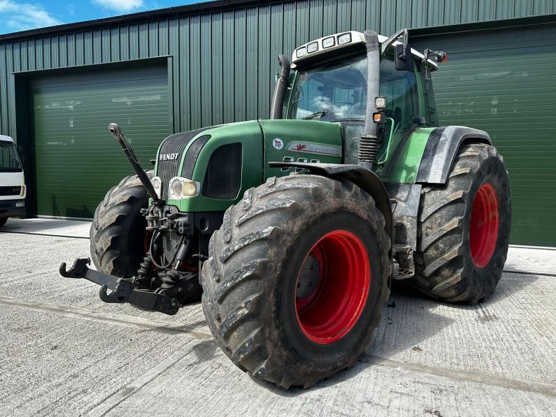 ‼️FOR SALE‼️
2000 Fendt 926
50k Vario Transmission
Front Linkage
VIN364

 🚜Visit whbond.co.uk for more 
📞or contact Nicole on 07970 376361