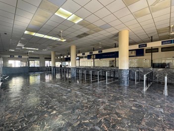 A scene earlier this morning at Jdaidat Yabous, the main border crossing with Lebanon. A family returning home – to Idlib – after a painful exile of more than 10 years. UNHCR and SARC were there to provide assistance and guidance. As we do, every day.

Yesterday, we also helped