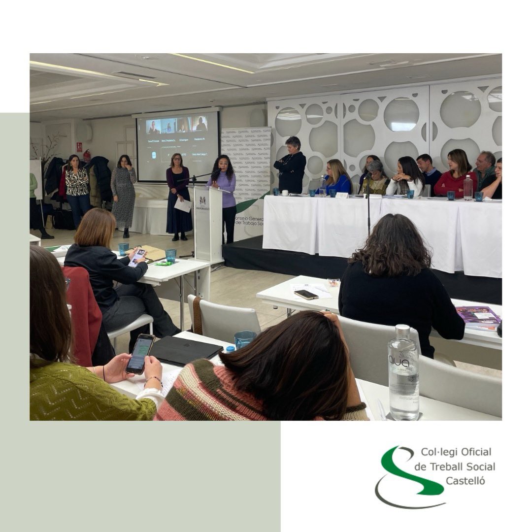 COTScastello's tweet photo. El Col·legi Oficial de Treball Social de Castelló ha participado este fin de semana, representado por su presidenta, María José Pérez, en una doble cita con el #TrabajoSocial en Madrid.  

Noticia en https://t.co/EpsKvJDcwc https://t.co/VqlMwqt9Qi