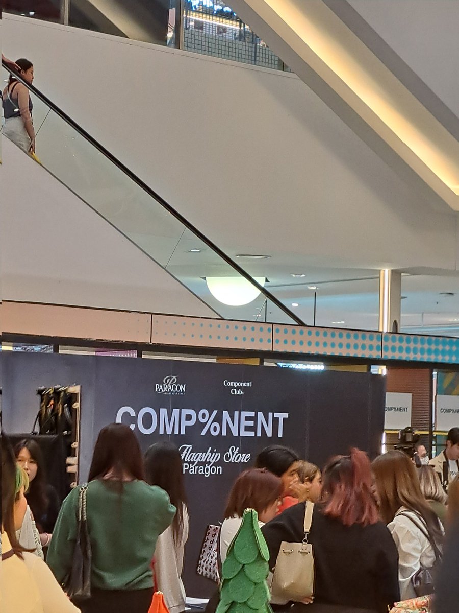 bbom_b_bom's tweet image. พี่รอรวมพลนะเด้กกก
#AIprojectTH 
#AIPROJECTXCOMPONENT