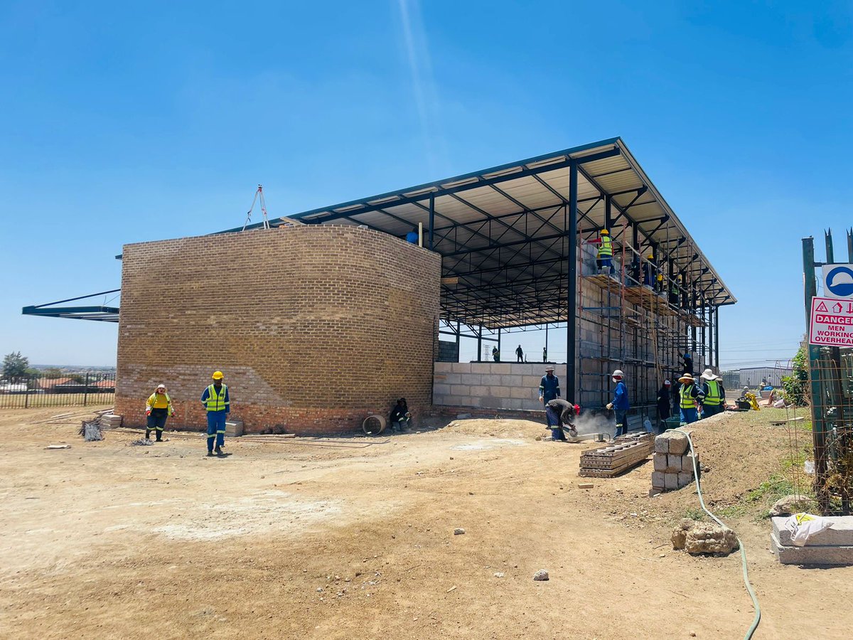 TrevorNoahFdn's tweet image. 🚧 FIP Hall Update: Progress in Motion!

✅ Paving at the refuse yard is underway for better stormwater drainage.
🔄 Coming in 2025: cement flooring, ceilings, windows, tiles &amp;amp; more paving.
Excited to see this community hub take shape! #FIPUpdate #BuildingForTomorrow