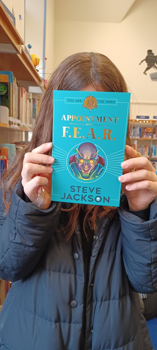 Santa🎅and his elves were spotted making deliveries to S1 pupils in <a href="/Engli1Morgan/">Morgan English Dept.</a> during p2, which led to some very excited book chat over break! Somehow, he knew what each pupil would like to read and which books in a series they haven't read yet! 🎄 #SantaIsMagic #BooksAreMagic