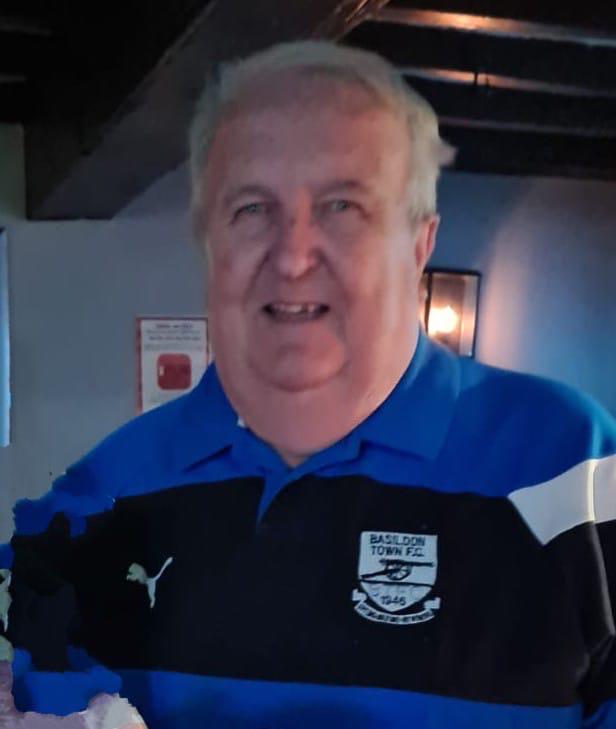 ⭐ Club Announcement ⭐

We are deeply saddened to bring to you all the news that Club Life President George Kimber has passed away. 

RIP George from everyone involved with Basildon Town FC past and present. 

More info on our Facebook and Instagram pages. 

⚽🔵⚪