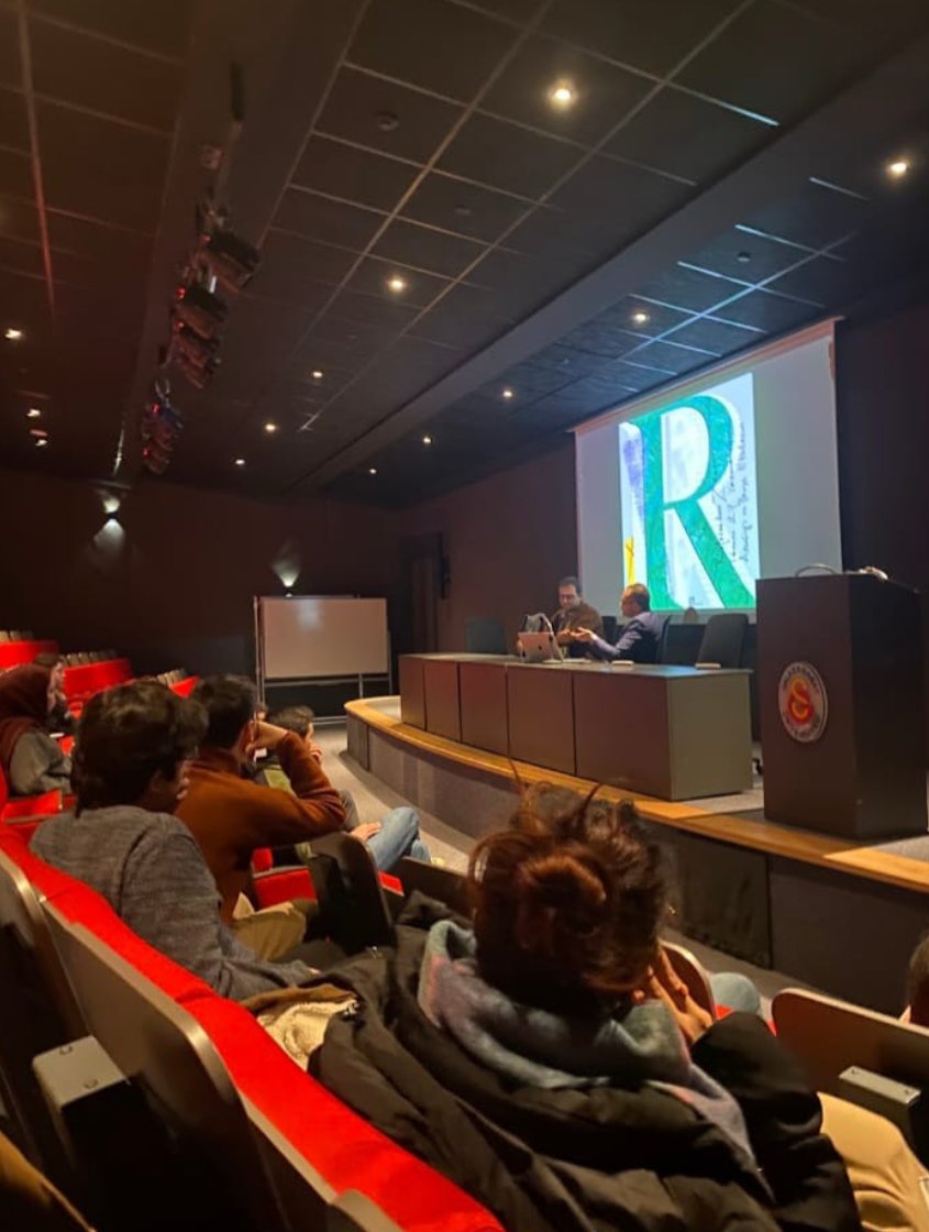 Galatasaray Üniversitesi Avrupa Gençlik Çalışmaları Kulübü olarak, 16 Aralık Pazartesi günü “CDR ile Meclisi İzliyoruz” başlıklı etkinliğimiz kapsamında, yerelde ve genelde meclisi takip edip bu yönde çalışmalar gerçekleştiren bağımsız düşünce kuruluşu CDR’ı okulumuzda ağırladık.