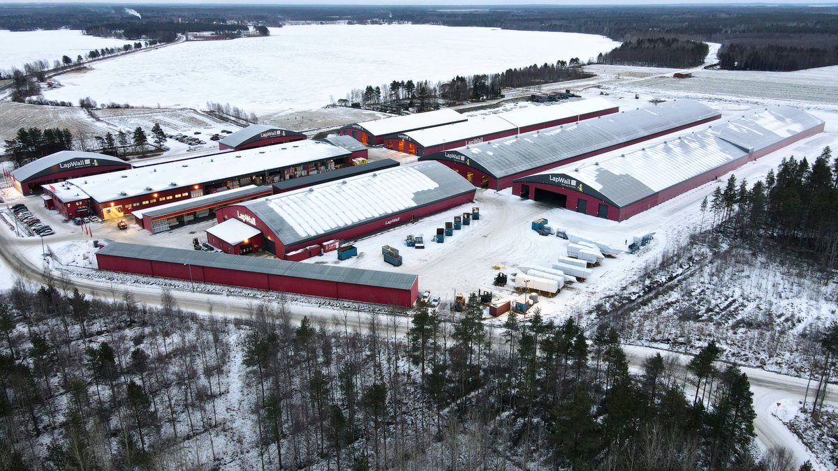 LapWallin 19 miljoonan euron tehdasinvestointi Pyhännällä etenee suunnitellusti. Tahtituotannon käynnistämistä nopeutetaan tuotannon simulaatioiden avulla.

Lue lisää:
sttinfo.fi/tiedote/707575…

#LapWall #elementtirakentaminen