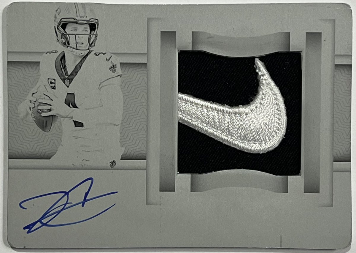 jptyro's tweet photo. Added another DEREK CARR printing plate to the largest PC of DC Printing plates. https://t.co/DN51zQhVlF