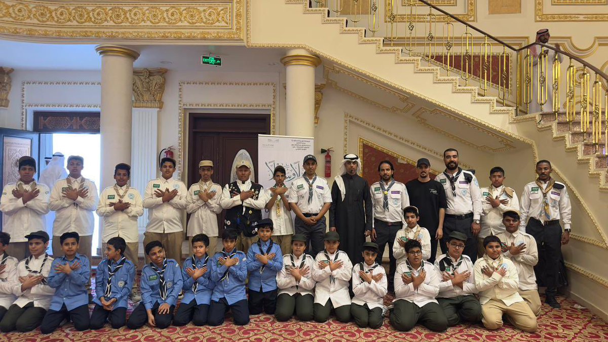 AlhadethaSc's tweet photo. قادة وطلاب كشافة #مدارس_الحديثة_الاهلية⁧⁩ يشاركون في حفل تكريم الطلاب المتفوقين بمدارس ينبع للعام الدراسي 1445هـ
#تعليم_ينبع
#مدارس_الحديثة_الاهلية https://t.co/ku8D2321b2