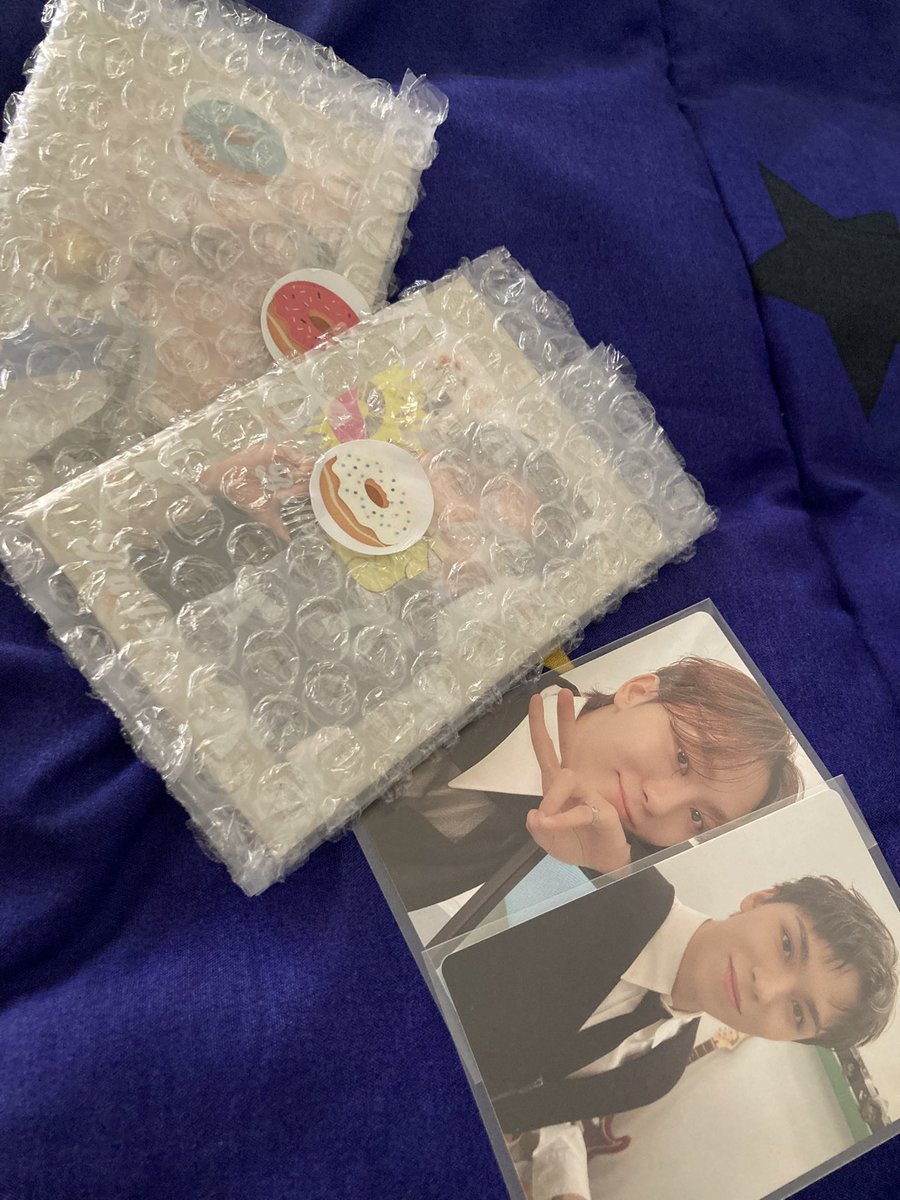 nnmark93's tweet photo. ได้รับของแล้วนะคะ แพ็คดีมากๆ ของแถมน่ารัก+เยอะอีกด้วย แม่ค้าน่ารักมากๆ มีถ่ายวิดีโอการ์ดให้ให้เช็คก่อน น่ารักสุบๆ #reviewfm_ https://t.co/MOHvVYbffx