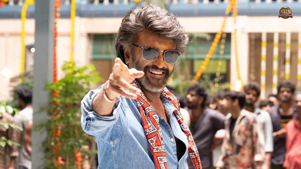sunpictures's tweet photo. Idho Ungalukaaga! Exclusive stills of Deva from #ChikituVibe 😎🔥

▶️ https://t.co/fcQWZacOjg

#Coolie #GetChikitufied https://t.co/UNnZ4XG2Rn