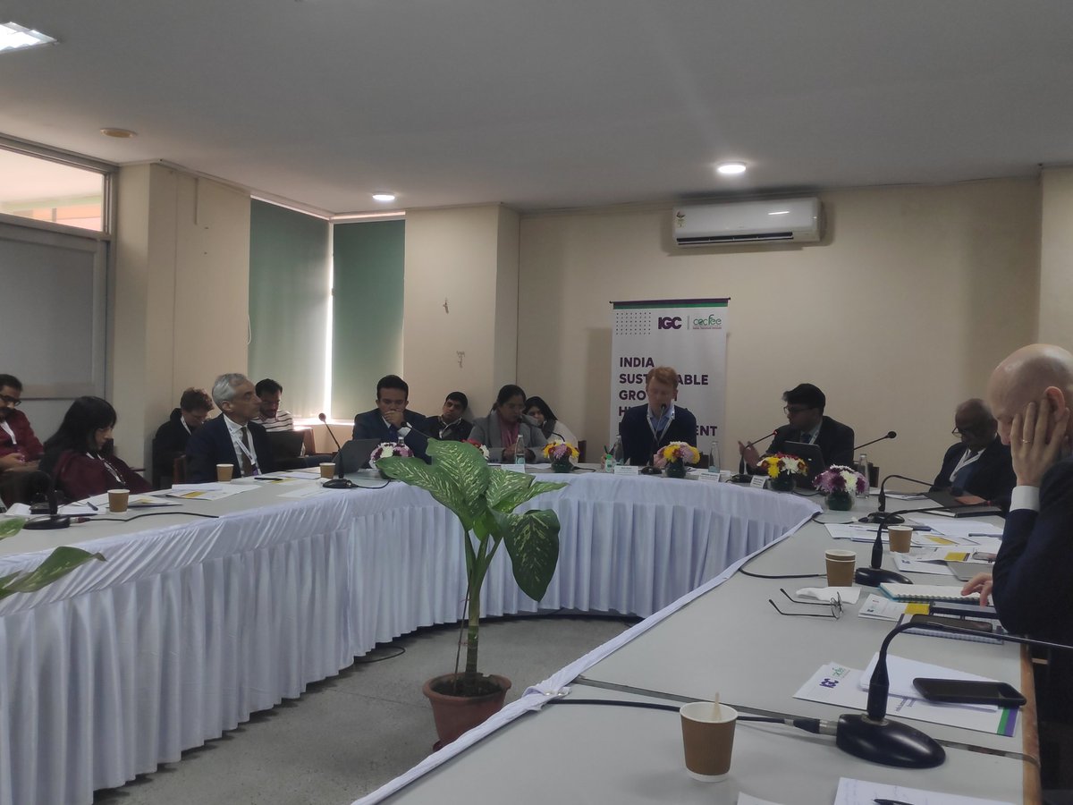 At the launch of the India Sustainable Growth Hub (ISGH) with <a href="/cecfee/">cecfee</a> <a href="/The_IGC/">International Growth Centre</a>. One theme is emerging: huge potential for cheap renewables, but also big barriers in deepening markets that enable these technologies to diffuse.
