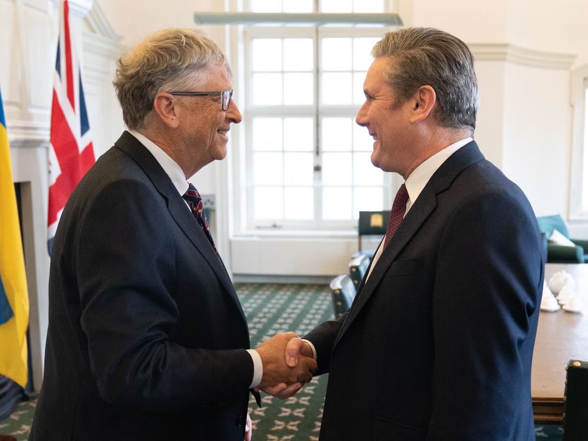 BasilTheGreat's tweet photo. To all the Labour politicians complaining about ELON MUSK and NIGEL FARAGE.

Get your own house in order first, hypocrites 👇 https://t.co/7XfM10g4yP