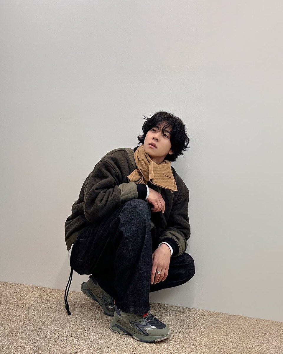 __chaejh__'s tweet photo. 20241218 채종협 인스타그램
👟📸 #라코스테 #LacosteFW24 #L003NeoTech

니가 웃으면 나도 좋아🐶😊🤎
#채종협 https://t.co/vfVvrakVHD