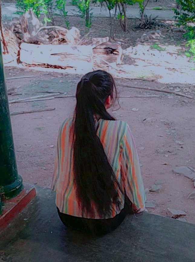 शुभ दोपहर मित्रों 

राधे राधे बोलो