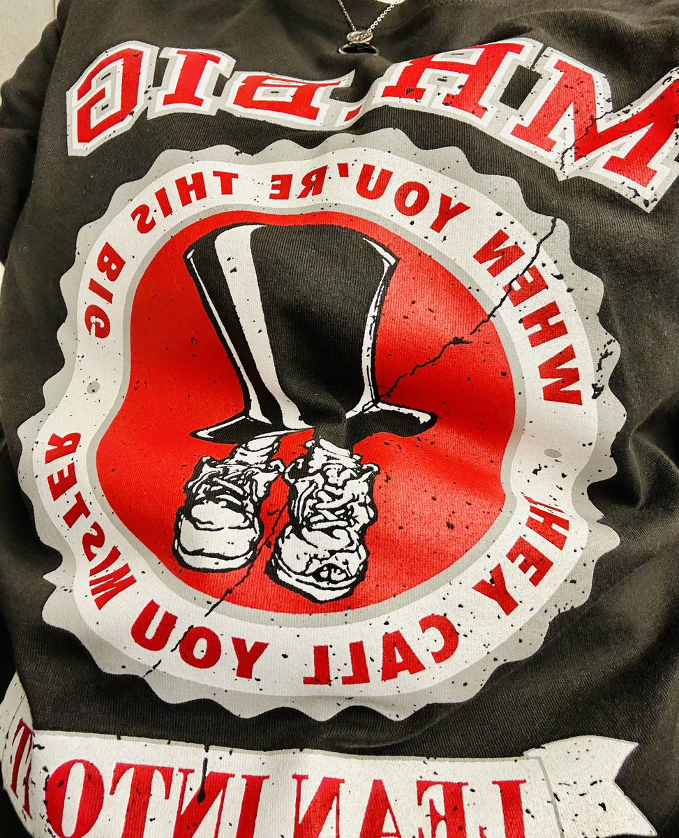 mozuku6660's tweet image. 今日はこれでEricに会う！！最前列行けますようにっ！！
TMGのリスバンは許してもらえるかな？🤣
#EricMartin
#BigNight
#MR.BIG
#日本橋三井ホール