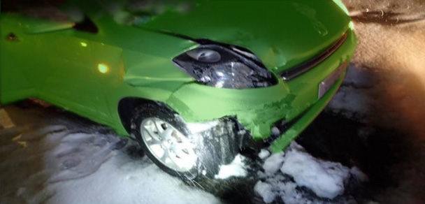 ⚠️積雪路面は必ず #冬用タイヤ！⚠️ #ノーマルタイヤ 車両による雪