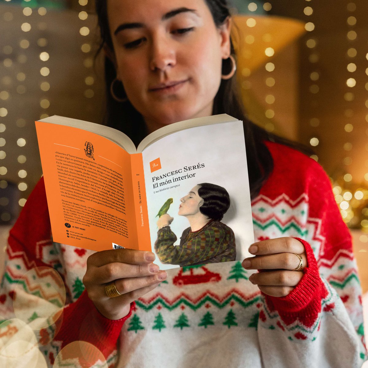 Ed_proa's tweet image. 🌟📚 Ja saps què regalar? Et proposem lectures amb què no fallar aquest Nadal 📖🎄

🎁#ElsCrimsDeLaMel #PepColl
🎁 ‘Acte de fe’ @SergiBelbel
🎁 ‘Mercè i Joan’ @evacomasarnal
🎁 ‘El món interior’ @FrancescSeres

💫 Llibres que il·luminen #Nadal
