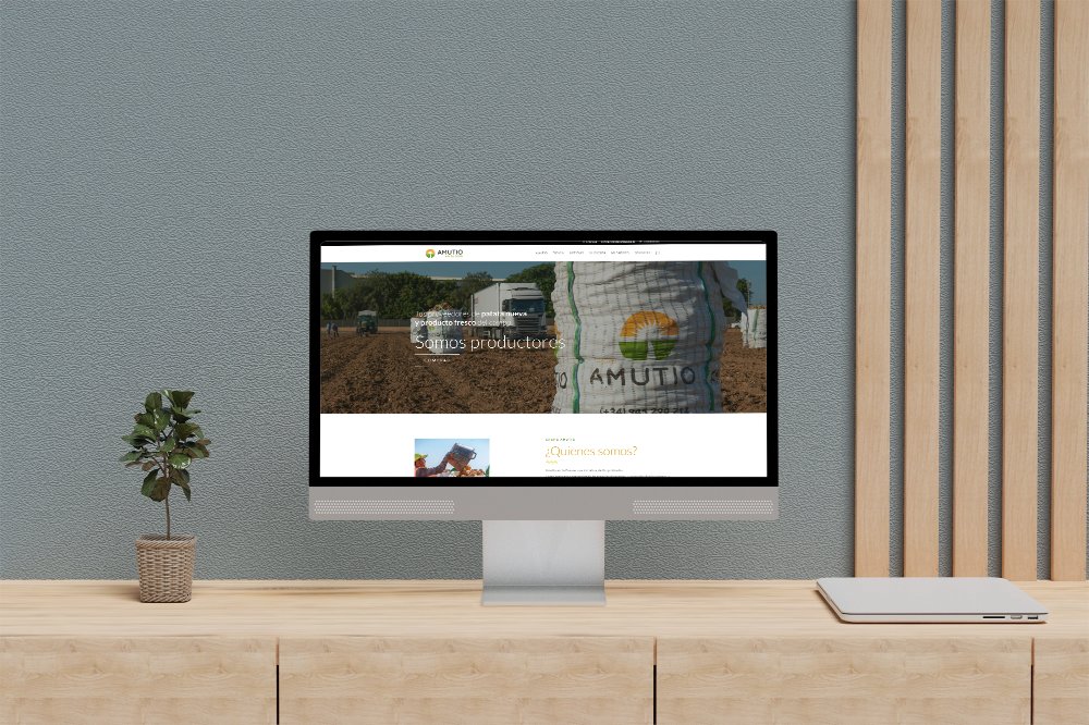La_Facto's tweet photo. 🖥️ Hemos renovado la web de Amutio en tu casa con un diseño y maquetación que siguen su estilo único. Ahora, con tienda online para disfrutar de sus productos frescos y patatas directas del productor. https://t.co/nm4QL5gdDs
