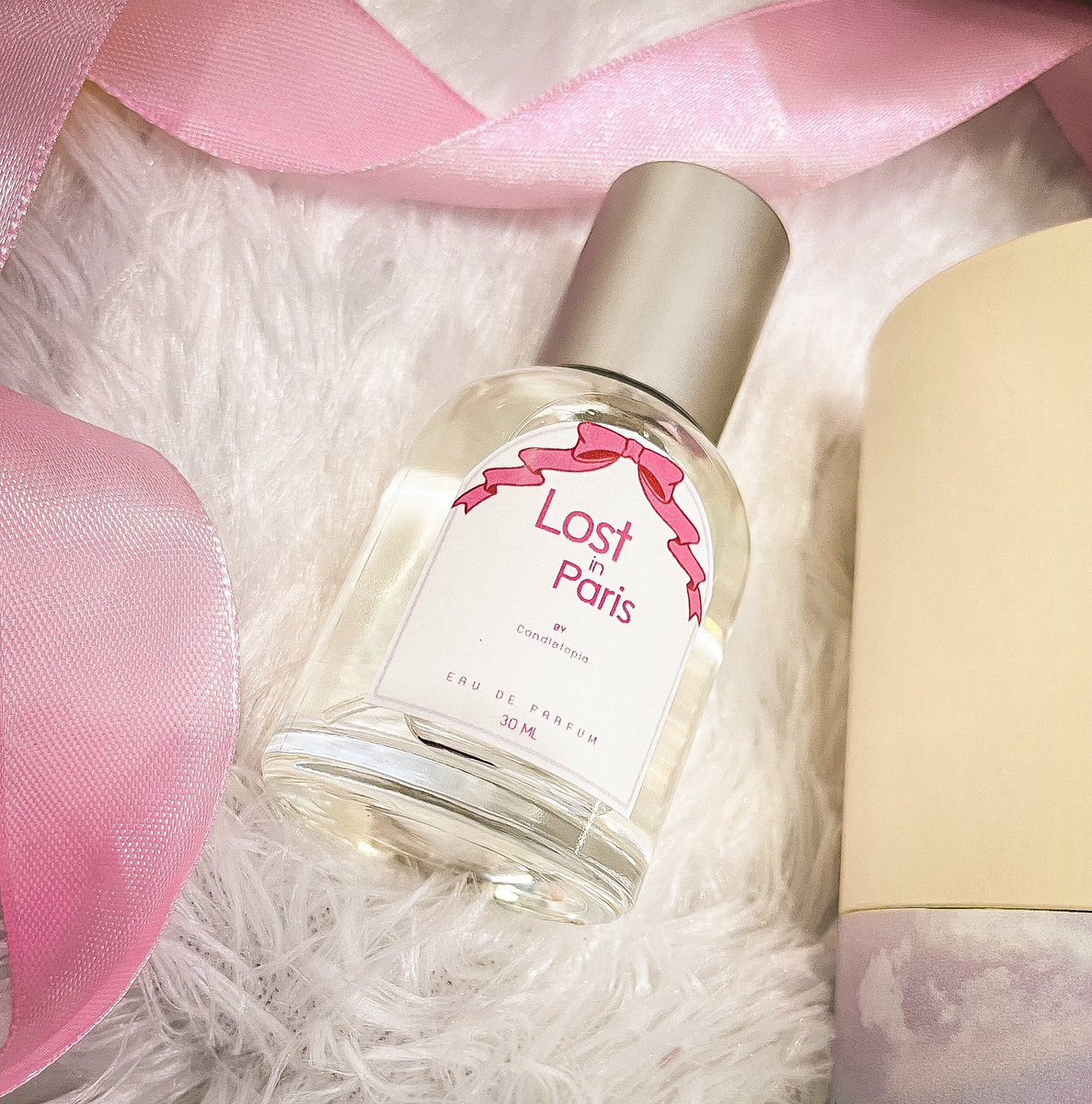 candletopia_'s tweet photo. วันนี้มีน้ำหอมกับสามกลิ่นใหม่มาเพิ่มนะค้าบ
น้ำหอมน้อง Lost in paris 30 ml. 290.- เท่านั้นนนน 🫶🏻🫶🏻🫶🏻

Mrt พหลโยธิน ทางออก 5 นะคะ 🩷

#เทียนหอม #เทียนหอมไขถั่วเหลือง #น้ำหอม https://t.co/cLGYvd1hha