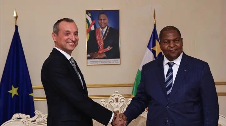 🇨🇫|🇪🇺 Audience ce 17 décembre 2024 : Le Président Faustin Archange Touadéra a reçu Diego Escalona Paturel, Ambassadeur de l’Union Européenne.