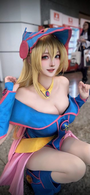 Twitterのコスプレ画像22