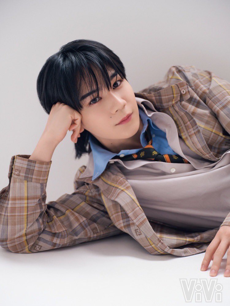 official_jo1's tweet photo. 2024年下半期
#ViVi国宝級イケメンランキング

🔹'NEXT 部門'
第1位 #豆原一成 🏆✨

🐶Profile
https://t.co/srlwOCPKNQ 

JAMの皆さんのおかげで
1位をいただくことができました！

本当にありがとうございます！

#JAMいつもありがとう
#JO1 https://t.co/W66zzbkgqY